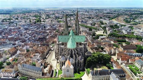 pages jaunes chartres|Chartres : Une ville éco.